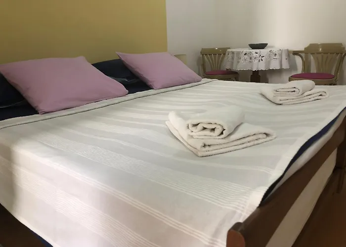 Apartments Veli Losinj *