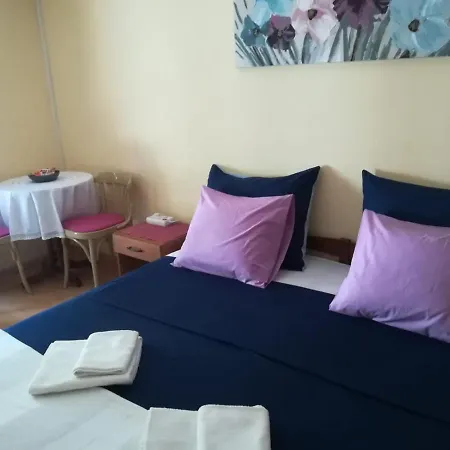 Apartments Veli Losinj Daire *