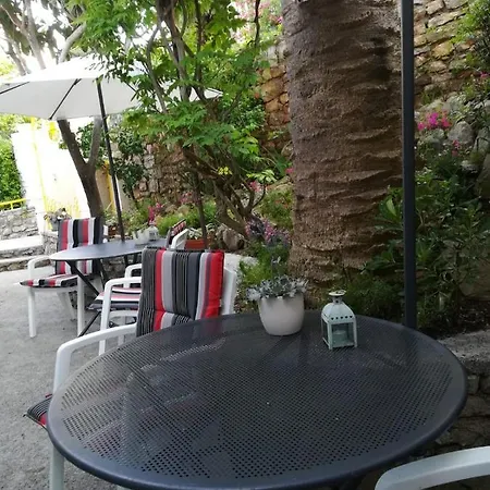 Apartments Veli Losinj Daire Veli Lošinj