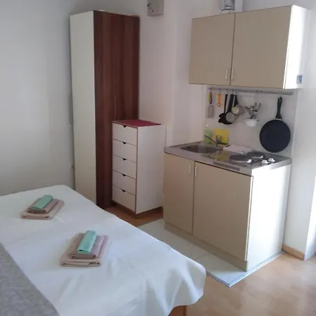 Apartments Veli Losinj