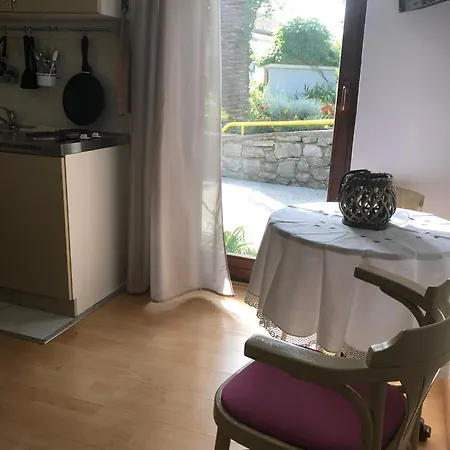 Apartments Veli Losinj Daire