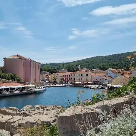 Apartments Veli Losinj