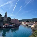 Daire Apartments Veli Losinj *